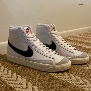 Nike blazer Mid 77 size 8